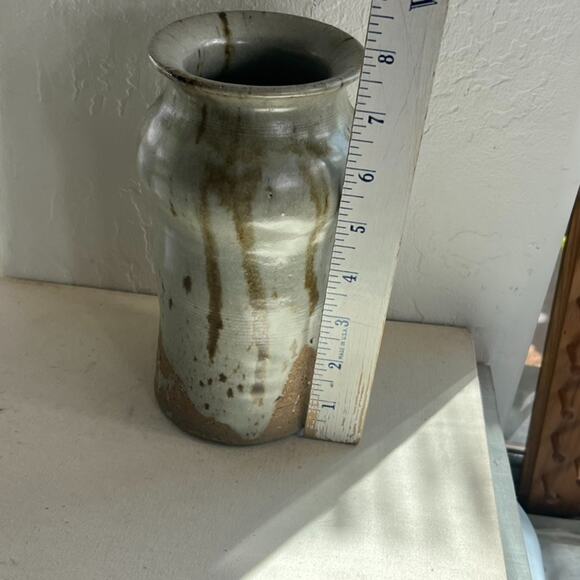Studio Art Pottery Stoneware Tall Vase Glaze Brown Drips Signed By Carol R. - Picture 9 of 16